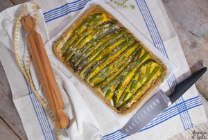 Torta salata con gli asparagi