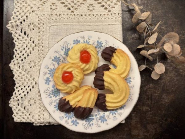 Biscotti frolla montata