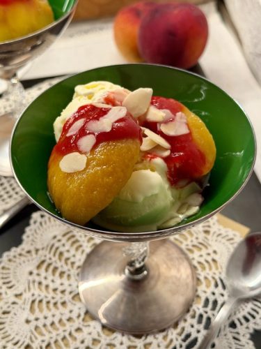 pesche melba