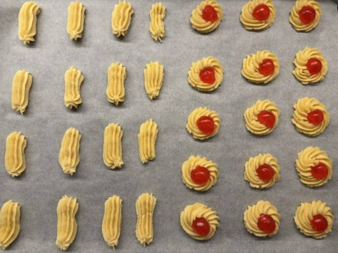 Biscotti frolla montata